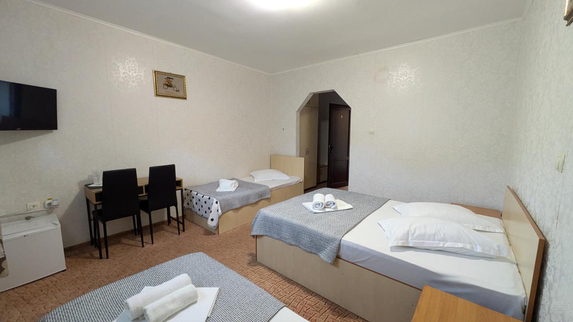 Motel Don Tomaso Vaslui Bagian luar foto