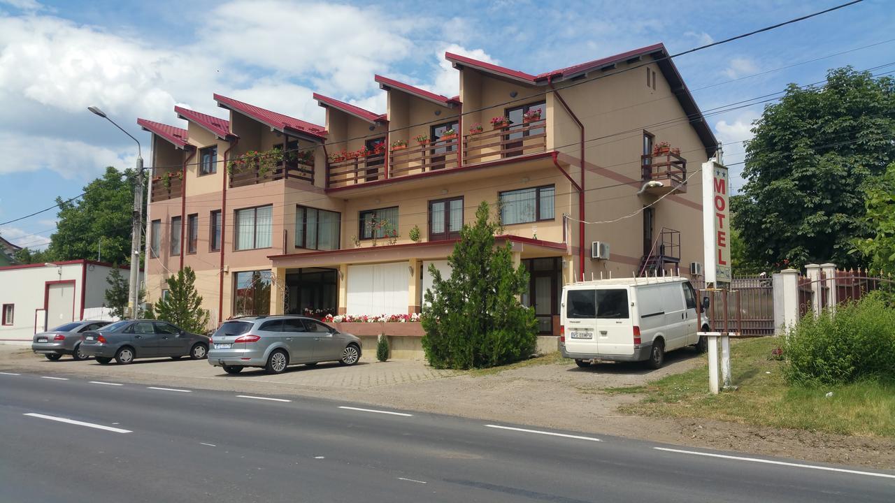 Motel Don Tomaso Vaslui Bagian luar foto